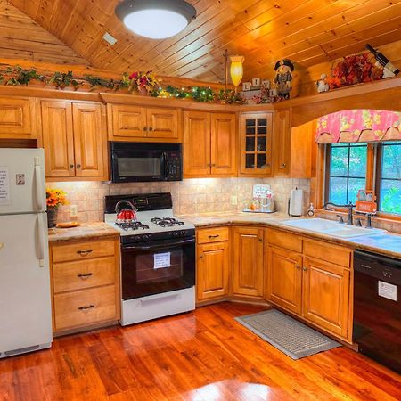 Ferngully Creek Cabins Миллерсберг Экстерьер фото