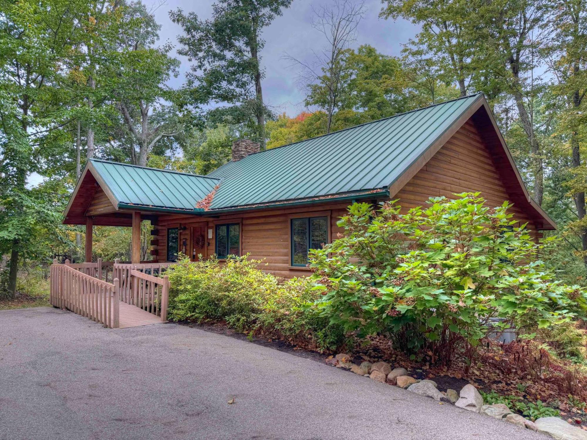 Ferngully Creek Cabins Миллерсберг Экстерьер фото