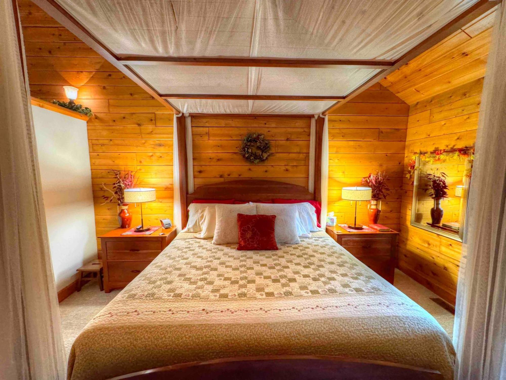 Ferngully Creek Cabins Миллерсберг Экстерьер фото