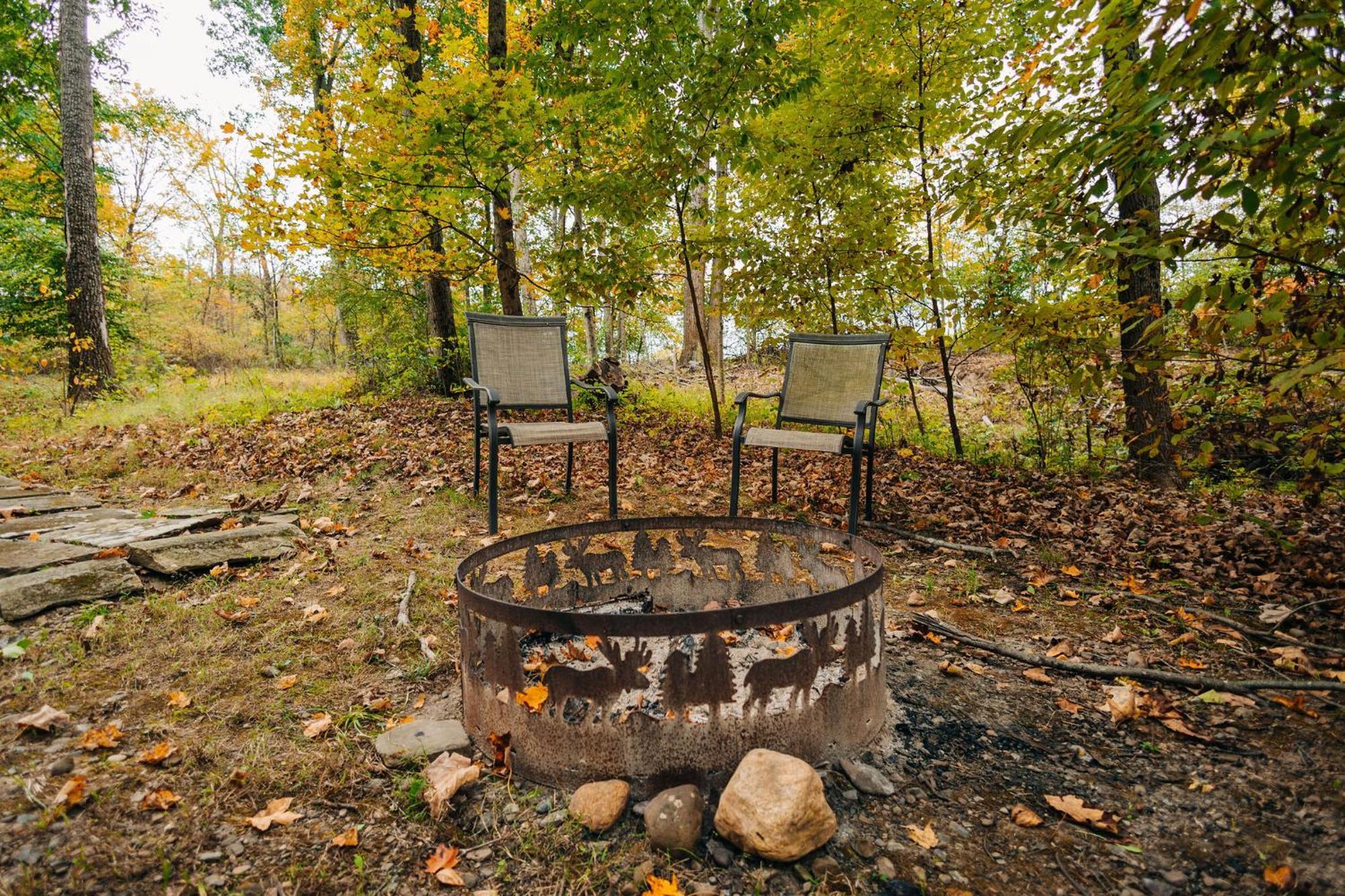 Ferngully Creek Cabins Миллерсберг Экстерьер фото